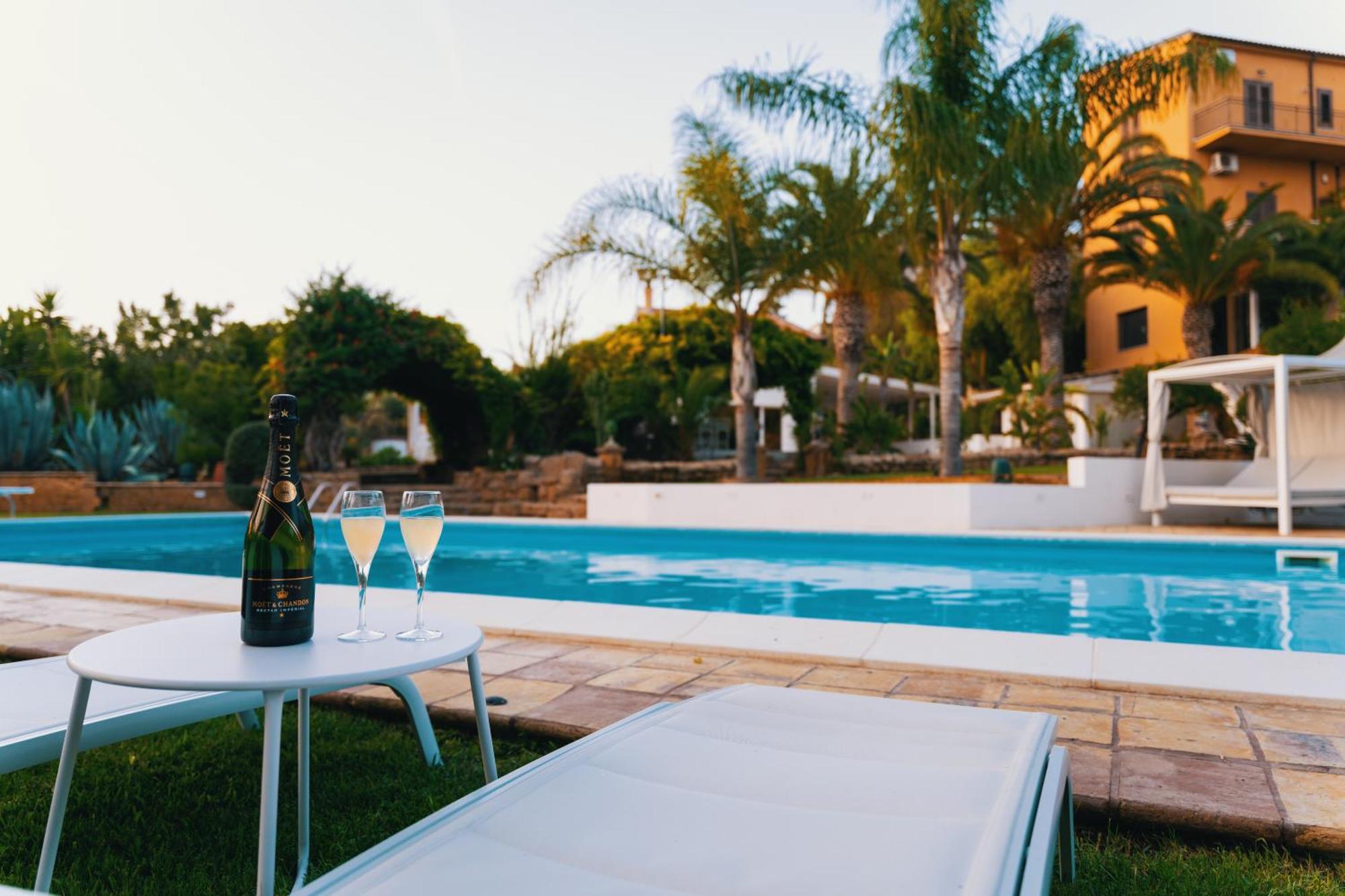 Emesh Boutique Suite Agrigento Exterior photo